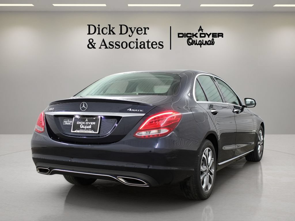 Used 2016 Mercedes-Benz C 300 4MATIC Sedan image 3