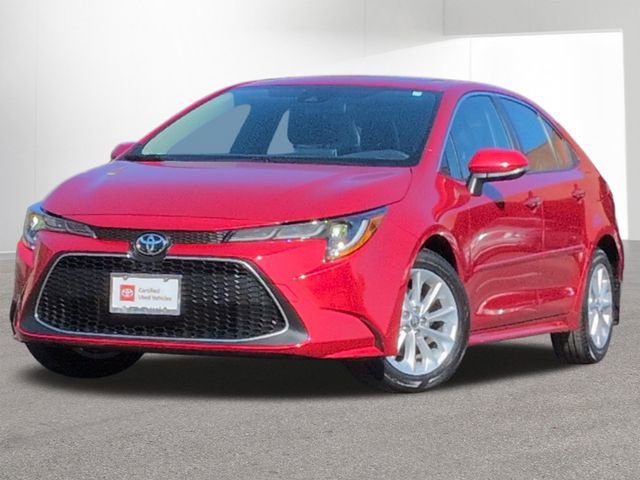 Certified 2021 Toyota Corolla XLE image 1