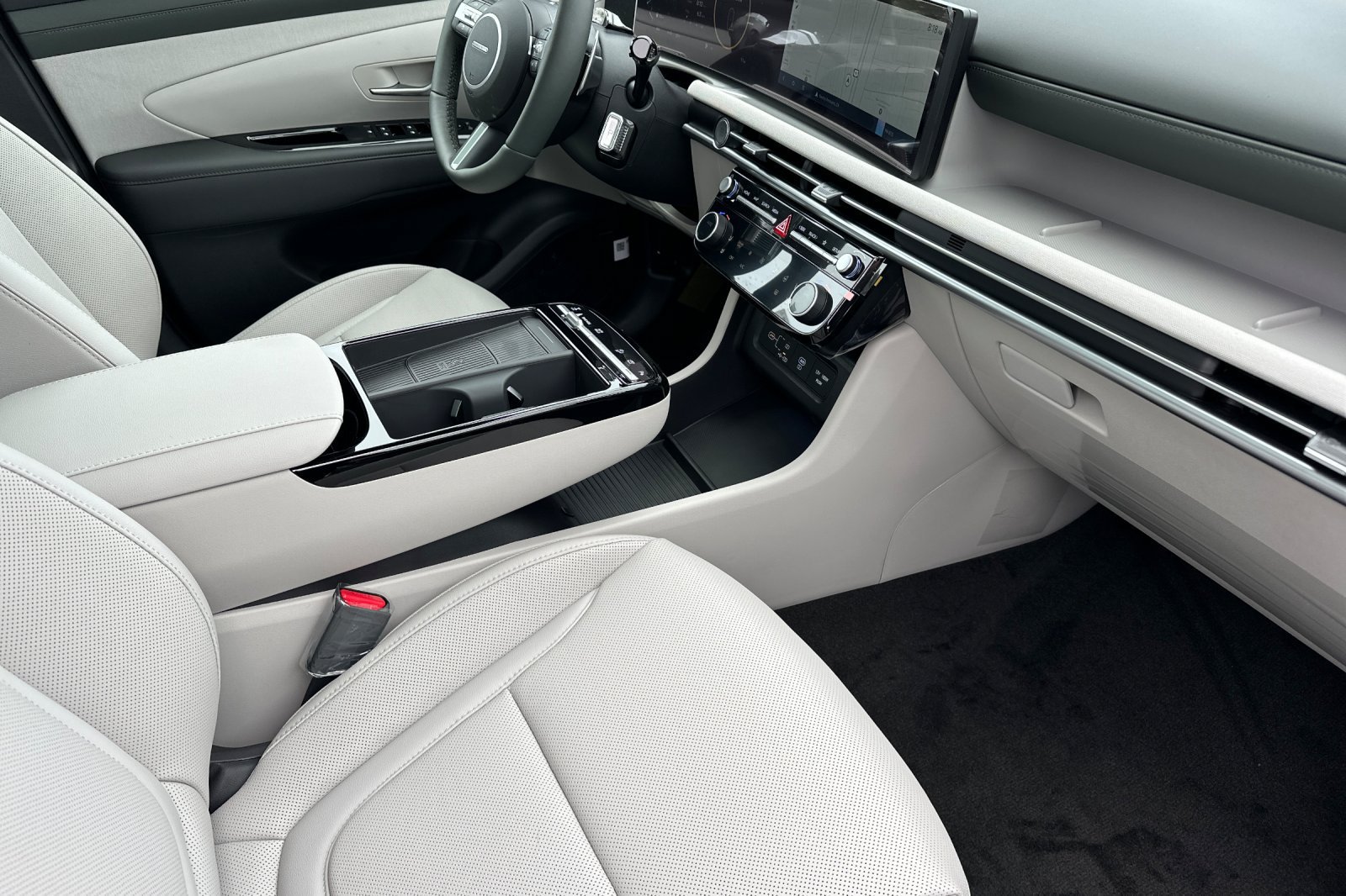 New 2026 Hyundai Tucson Limited AWD/4WD image 16
