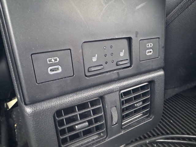 Used 2024 Toyota bZ4X Limited image 8