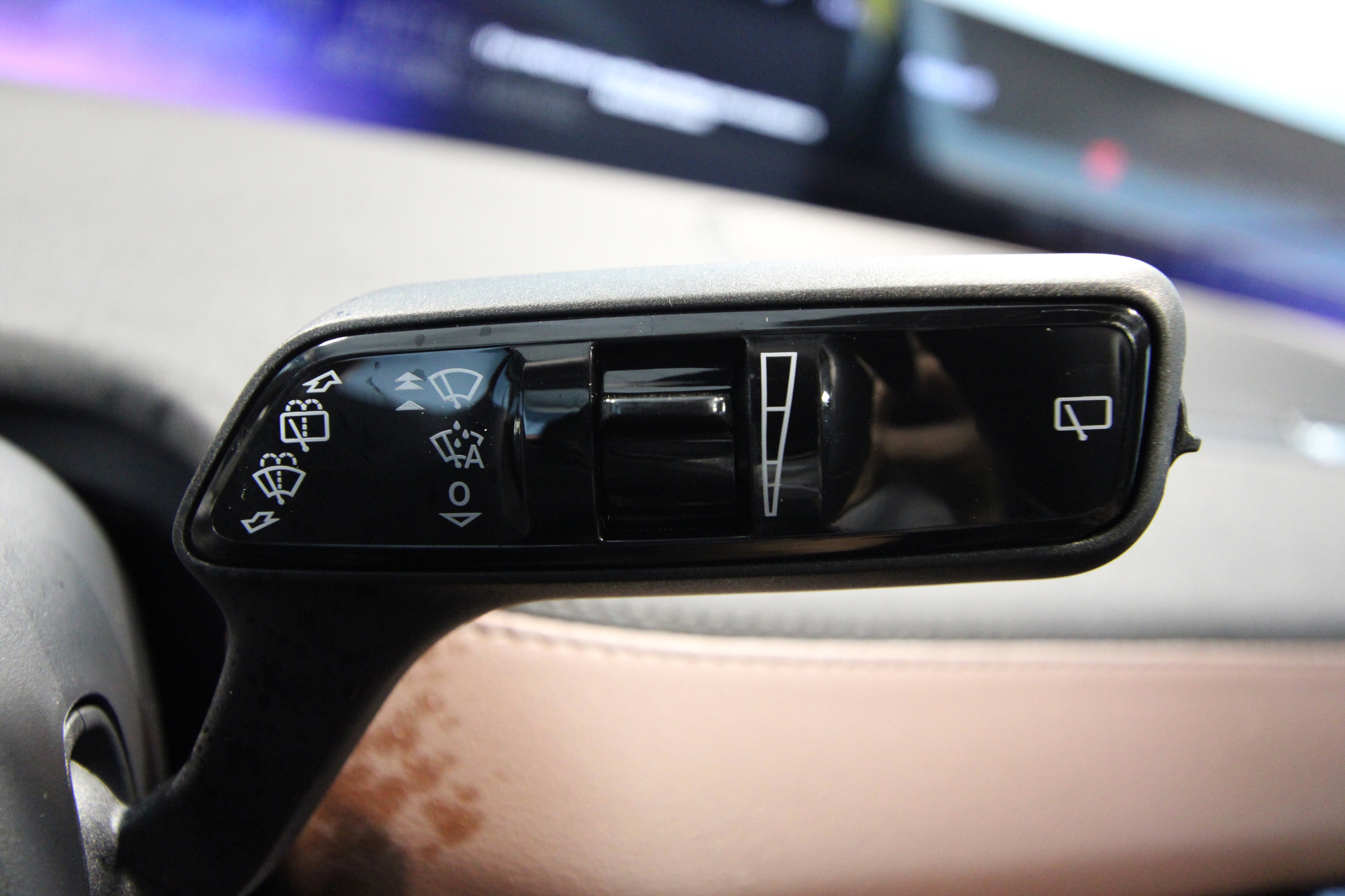 New 2025 Lincoln Navigator Reserve image 11