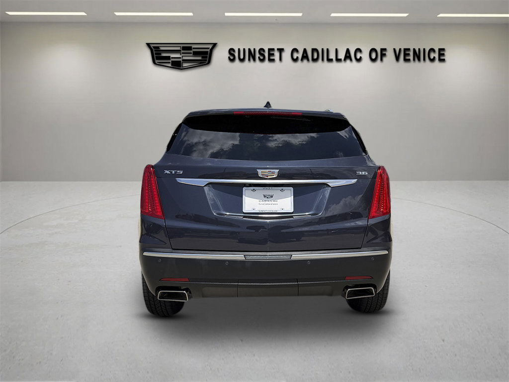 Used 2019 Cadillac XT5 FWD image 4