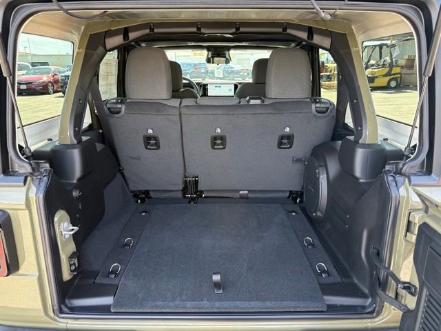 New 2026 Jeep Wrangler Unlimited Sport AWD/4WD image 19