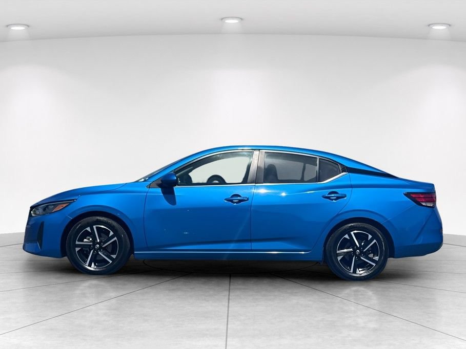 Used 2024 Nissan Sentra SV FWD image 7
