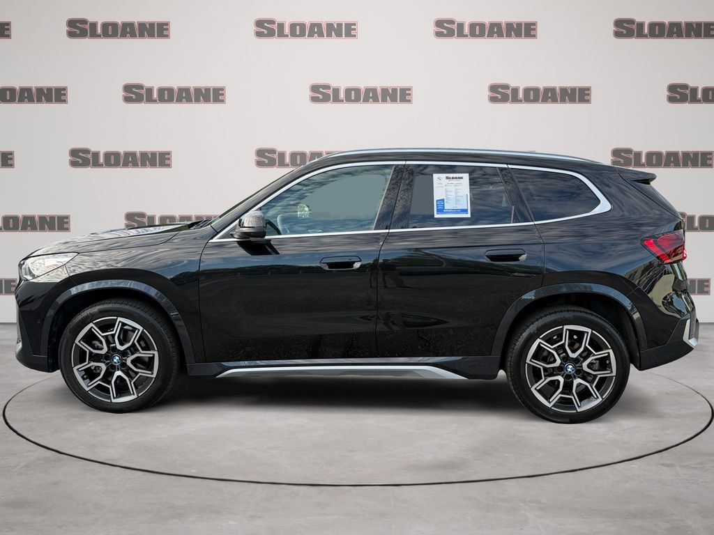 Certified 2026 BMW X1 xDrive28i AWD/4WD image 2