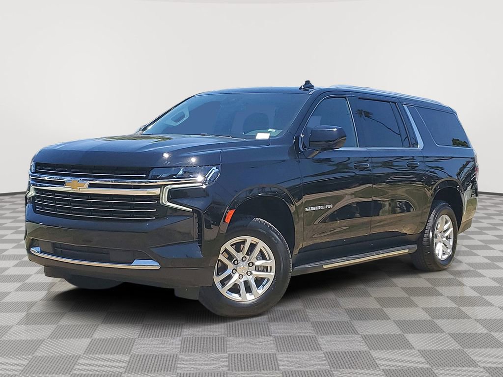 Used 2024 Chevrolet Suburban LT AWD/4WD image 2