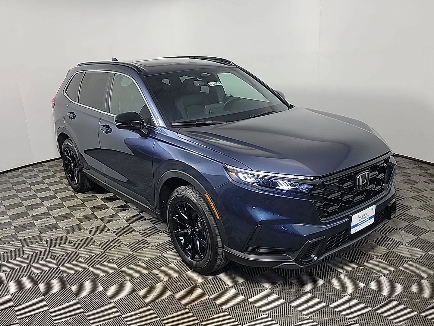 Certified 2025 Honda CR-V Sport-L image 2