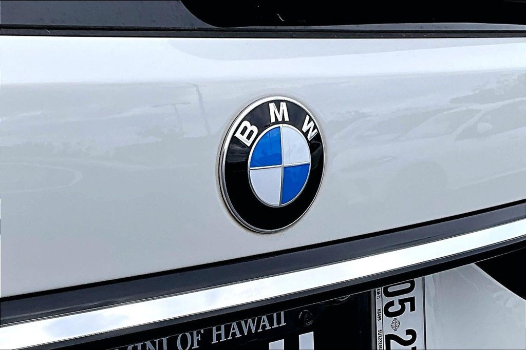 Used 2023 BMW X7 xDrive40i w/ M Sport Package AWD/4WD image 33