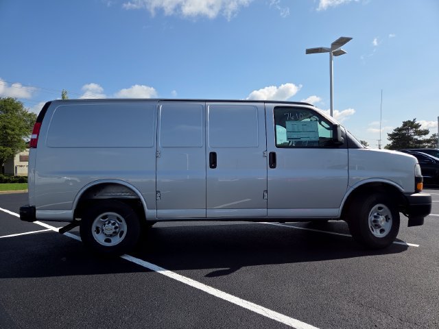 New 2026 Chevrolet Express 2500 w/ Driver Convenience Package RWD image 12