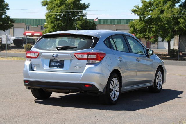 Used 2017 Subaru Impreza 2.0i image 6