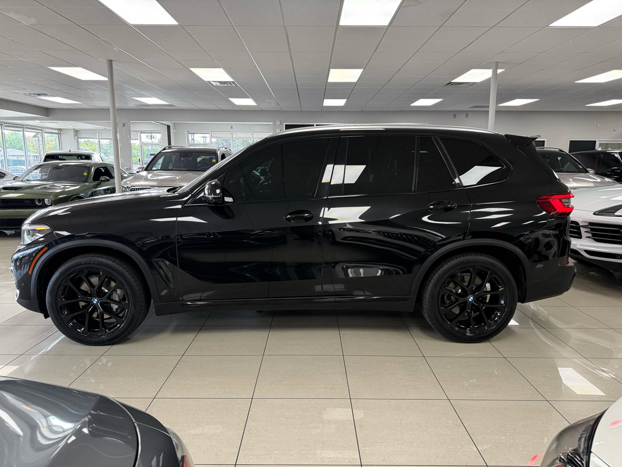 Used 2019 BMW X5 xDrive40i w/ Premium Package 2 image 49