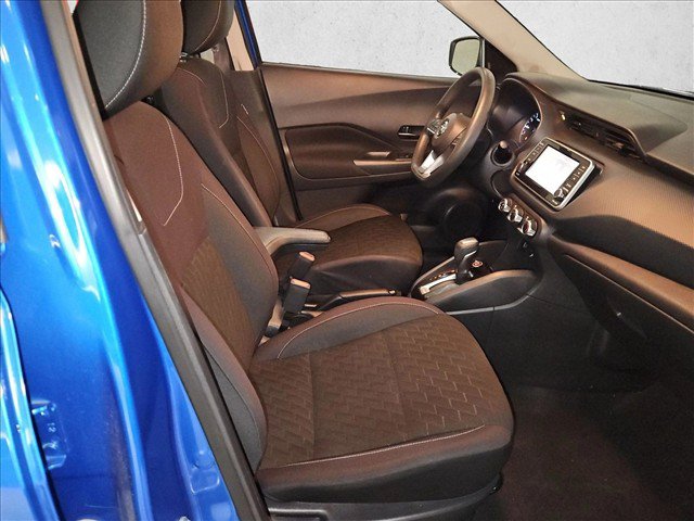 Used 2021 Nissan Kicks S FWD image 17