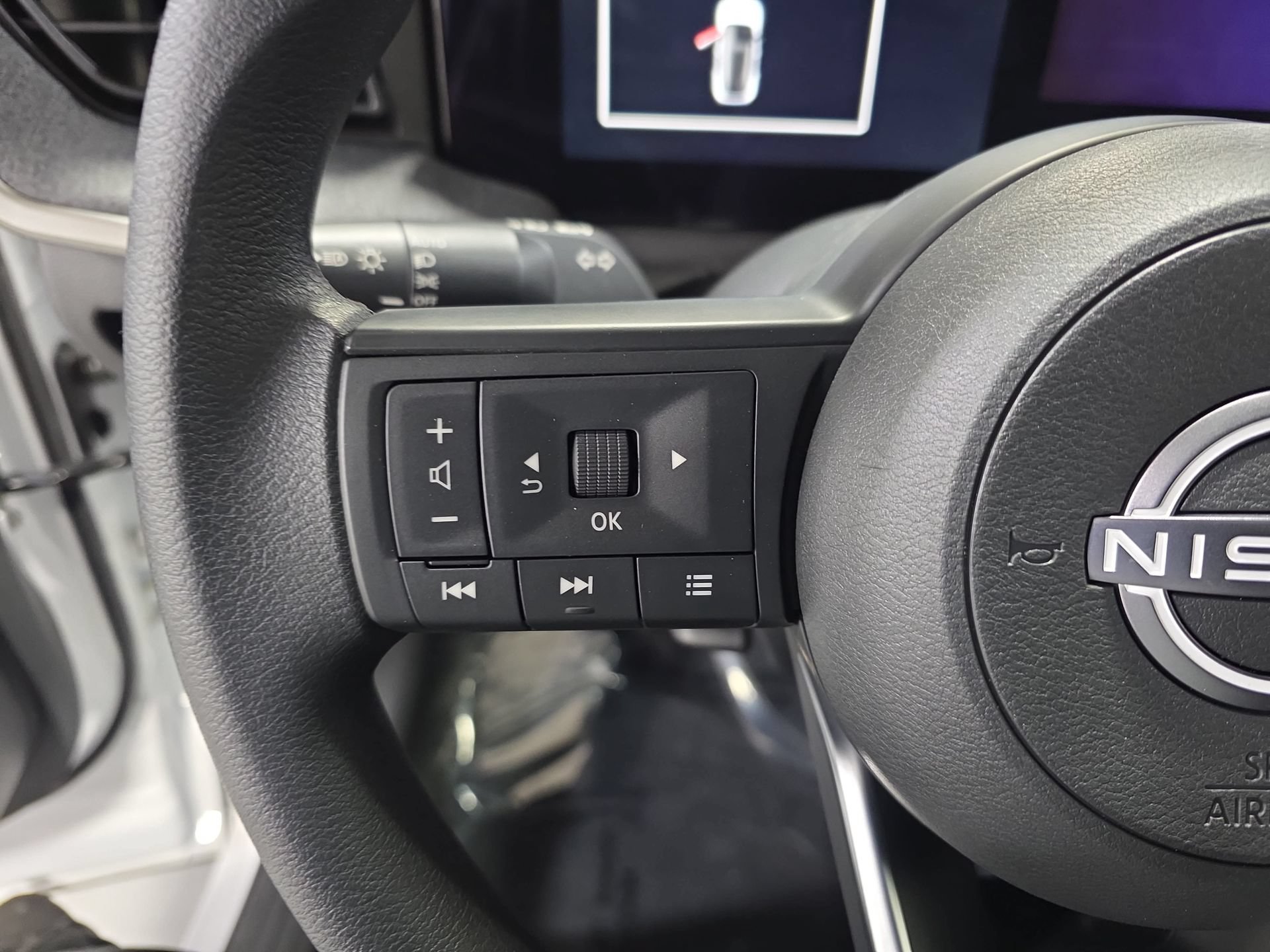 New 2026 Nissan Kicks S w/ Charging Package FWD image 17