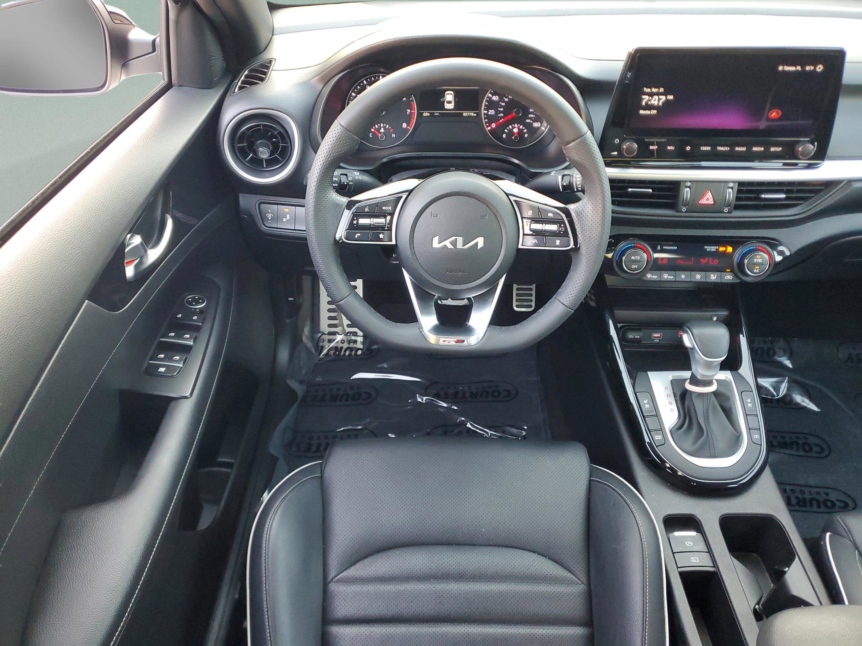 Certified 2023 Kia Forte GT-Line w/ GT-Line Premium Package FWD image 10