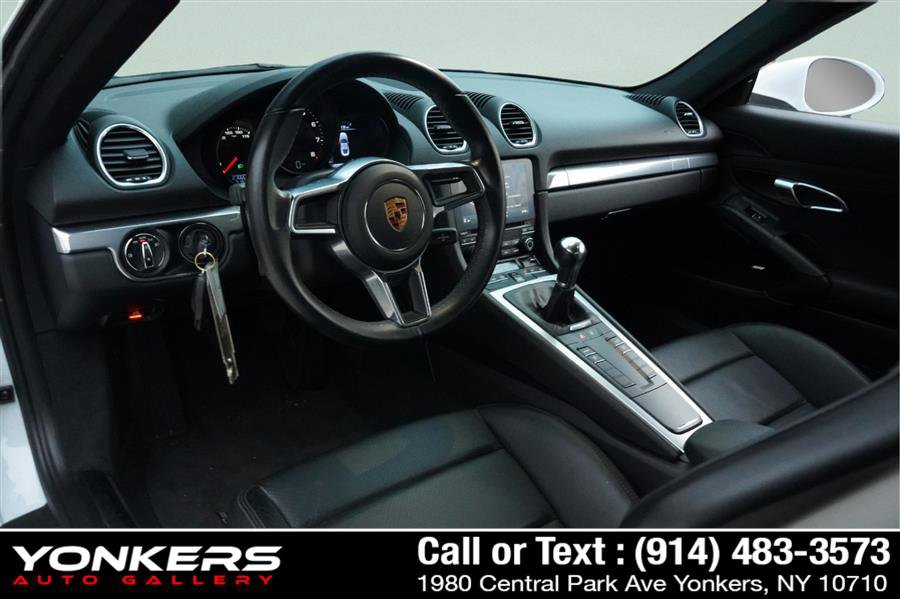 Used 2018 Porsche 718 Cayman GTS image 22