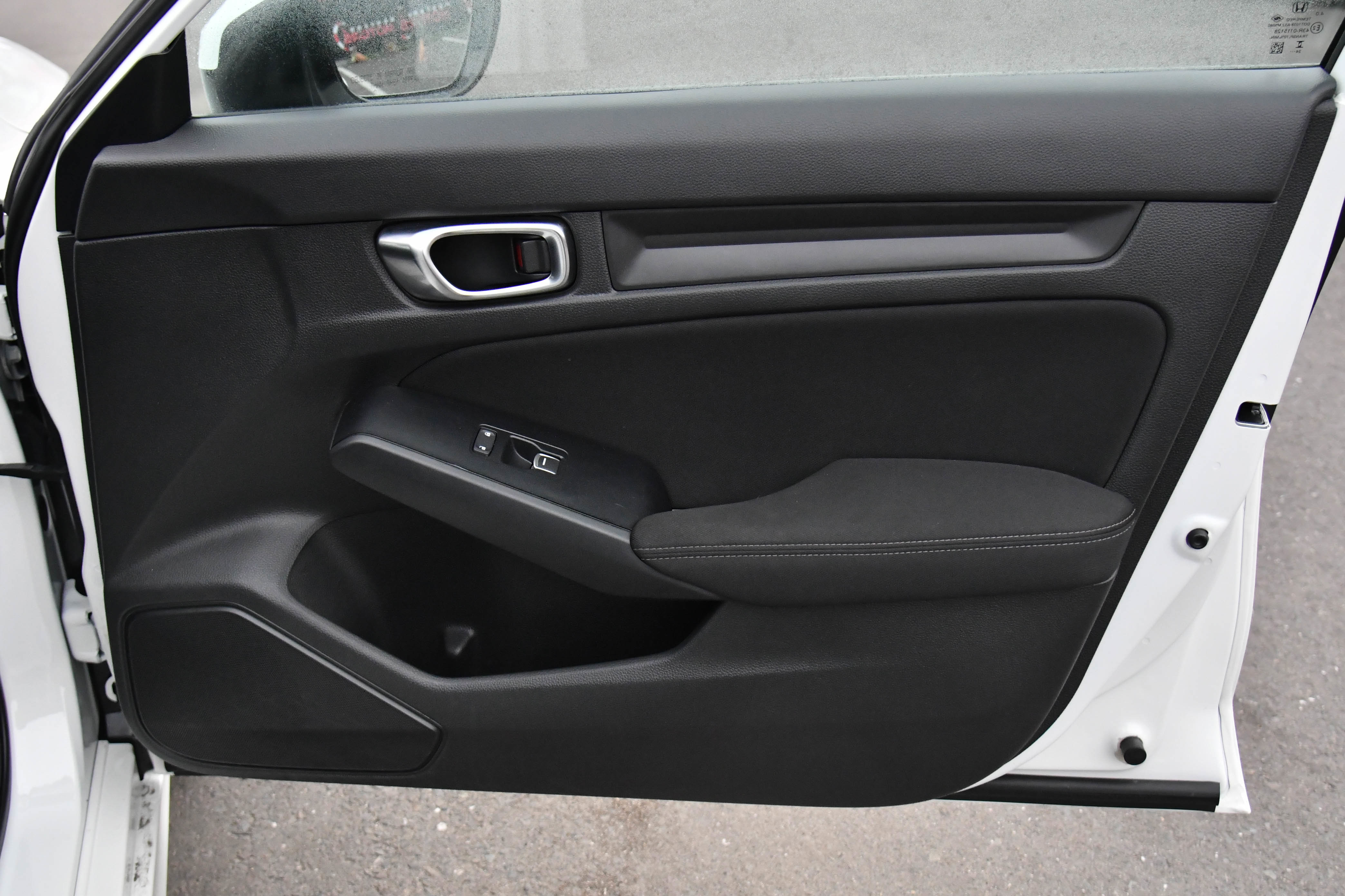 Used 2025 Honda Civic LX image 38