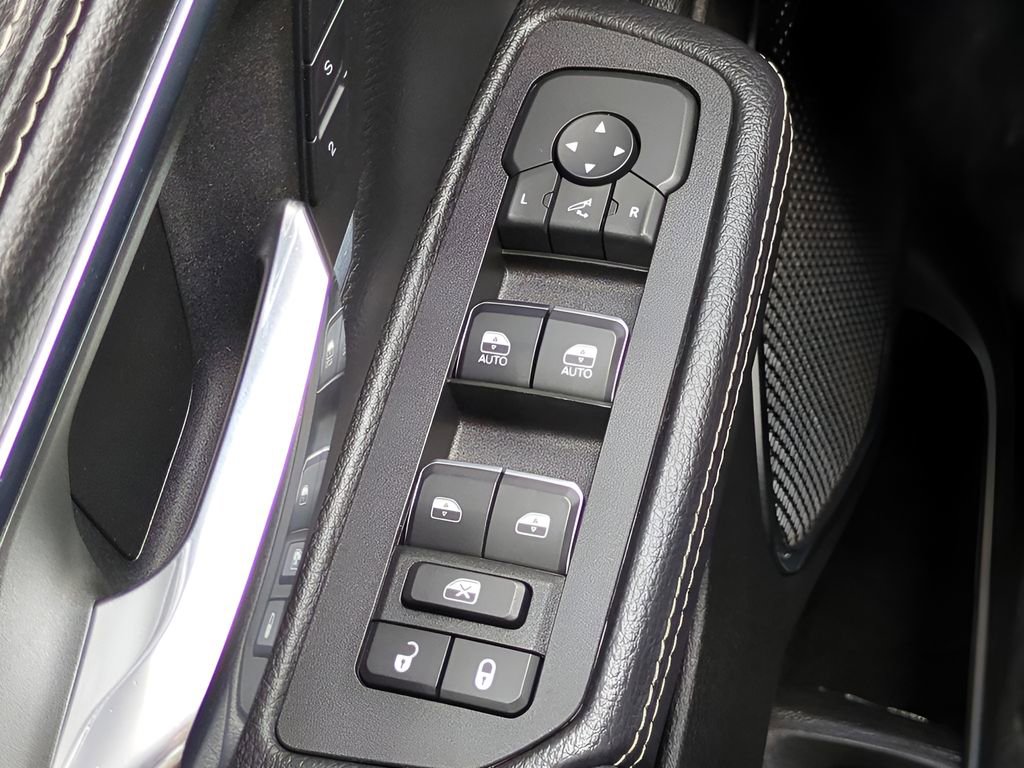 Used 2025 RAM 1500 Laramie w/ Sport Appearance Package image 22