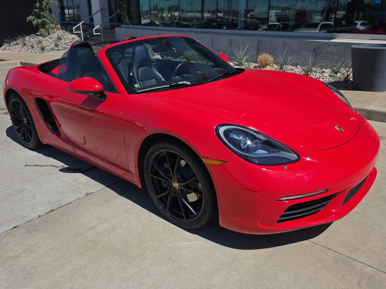 Used 2019 Porsche 718 Boxster image 9