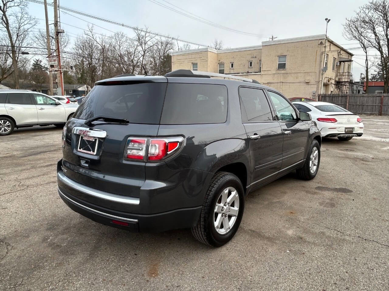 Used 2013 GMC Acadia SLE image 13