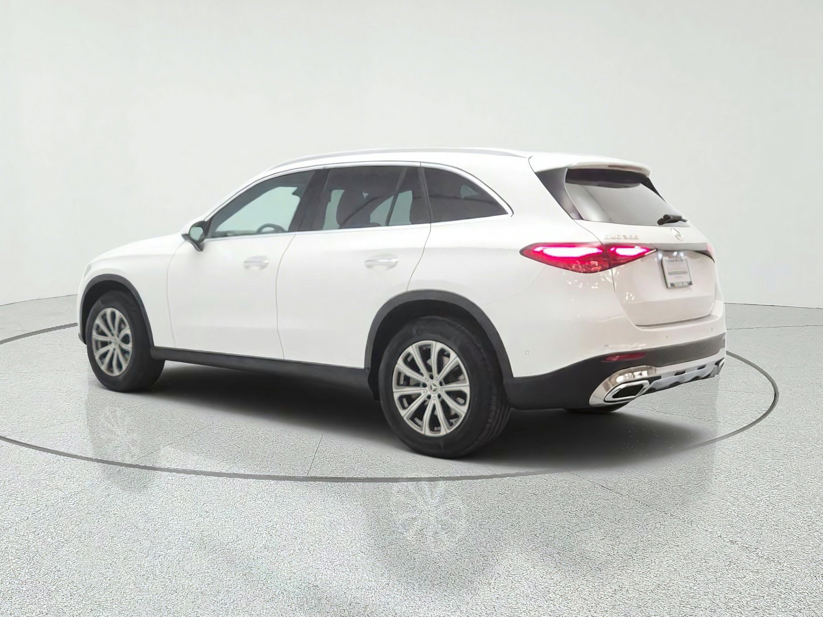 Certified 2026 Mercedes-Benz GLC 300 image 7