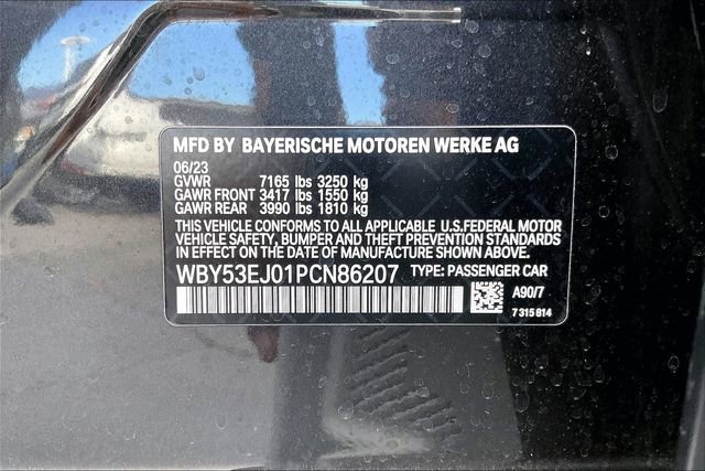 Used 2023 BMW i7 xDrive60 image 33