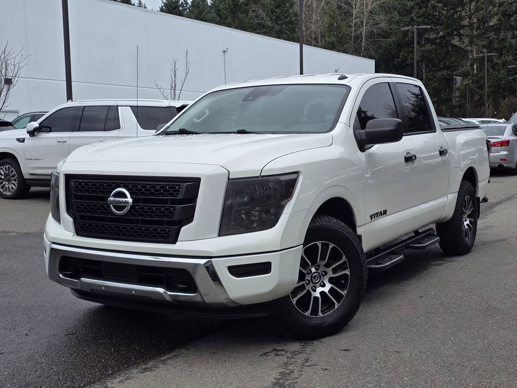 Used 2021 Nissan Titan SV w/ Accessory Utility Package image 36