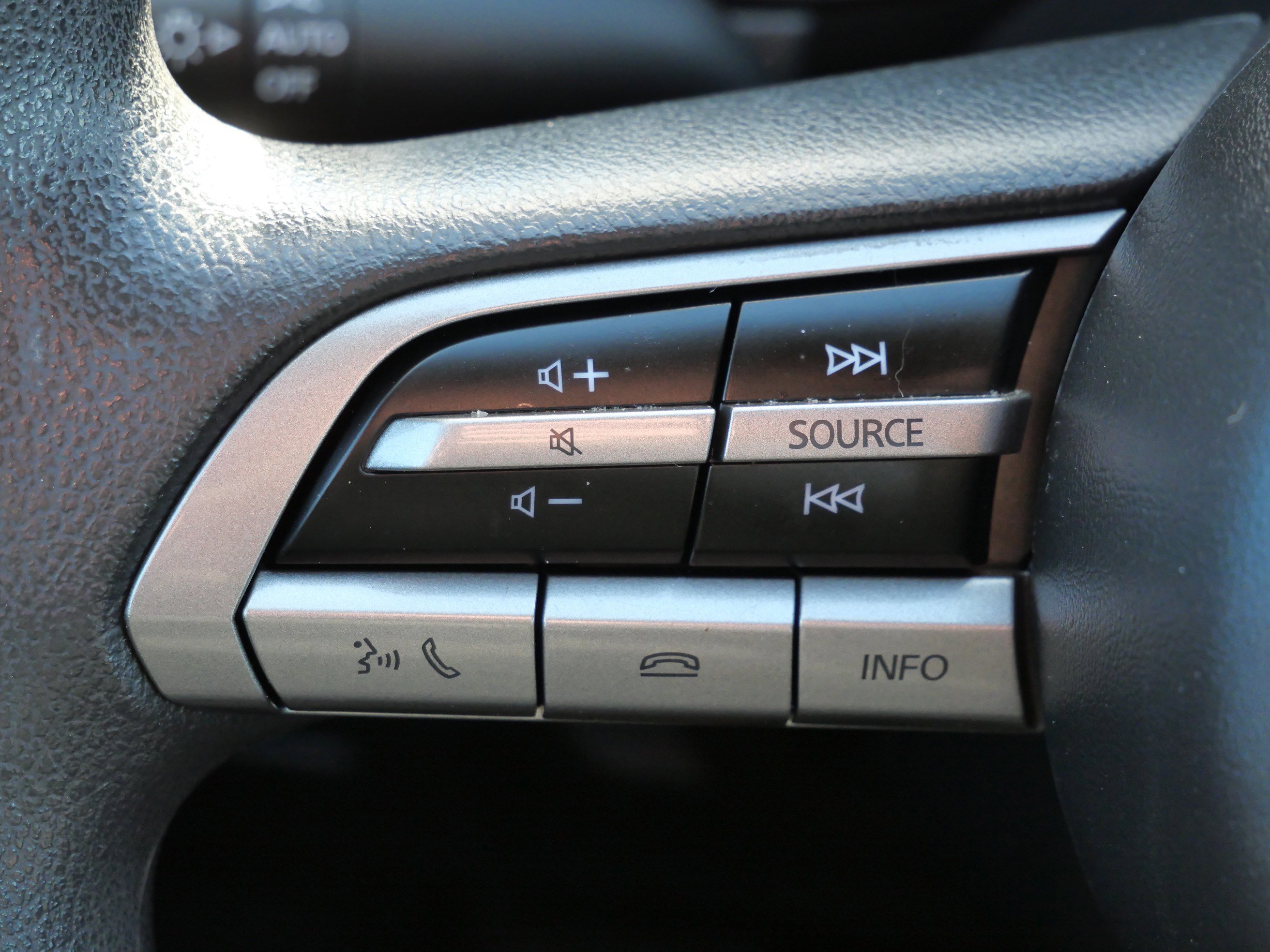 Used 2023 MAZDA CX-30 AWD 2.5 S image 33