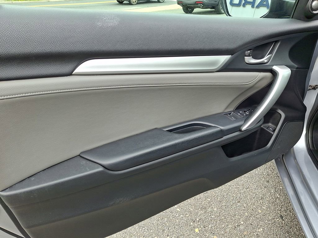 Used 2017 Honda Civic EX-L image 14