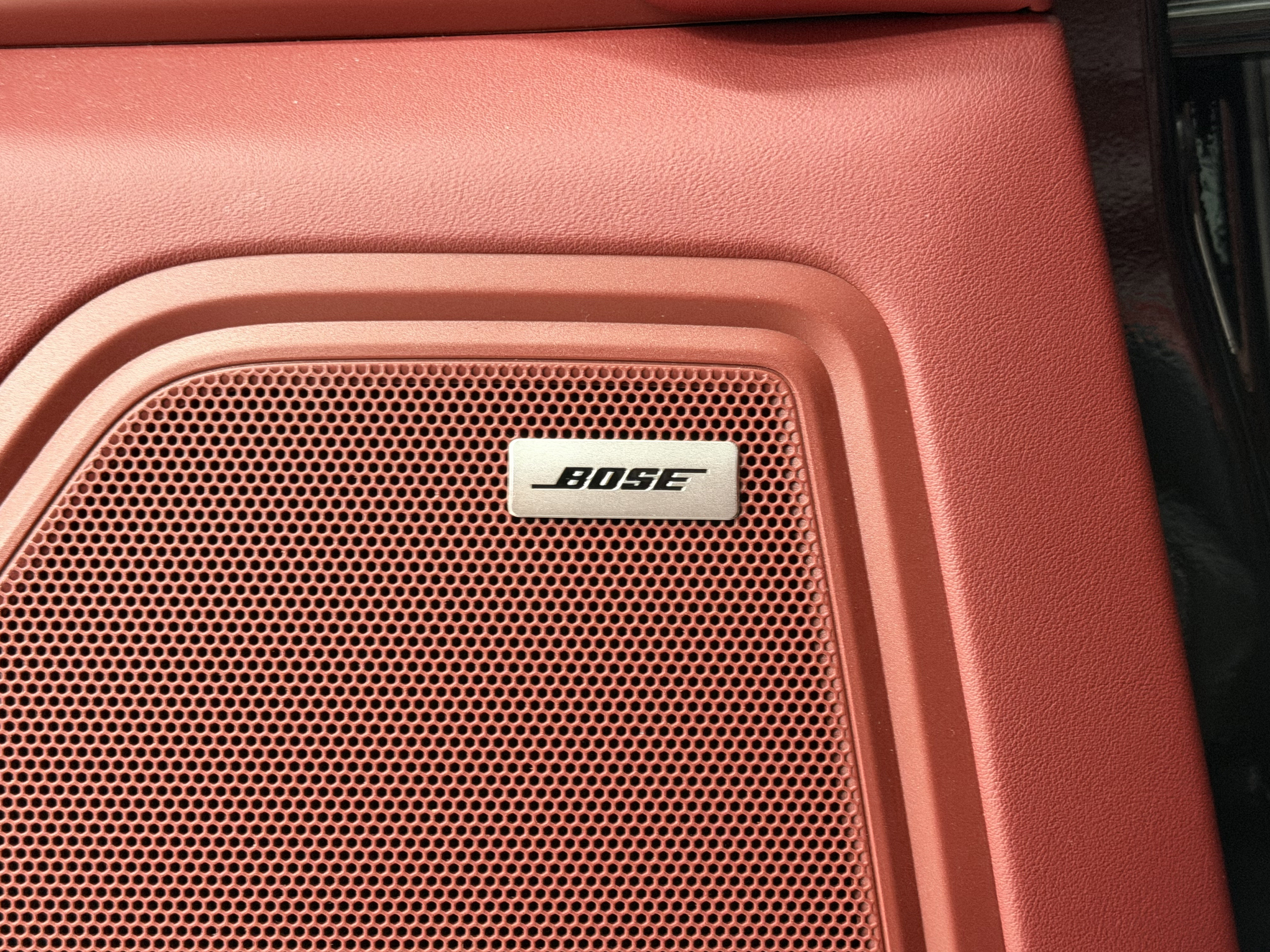 Certified 2024 Porsche Macan GTS image 29