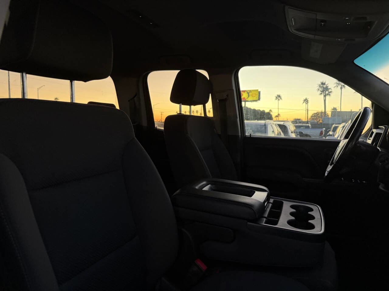 Used 2018 GMC Sierra 1500 SLE image 24