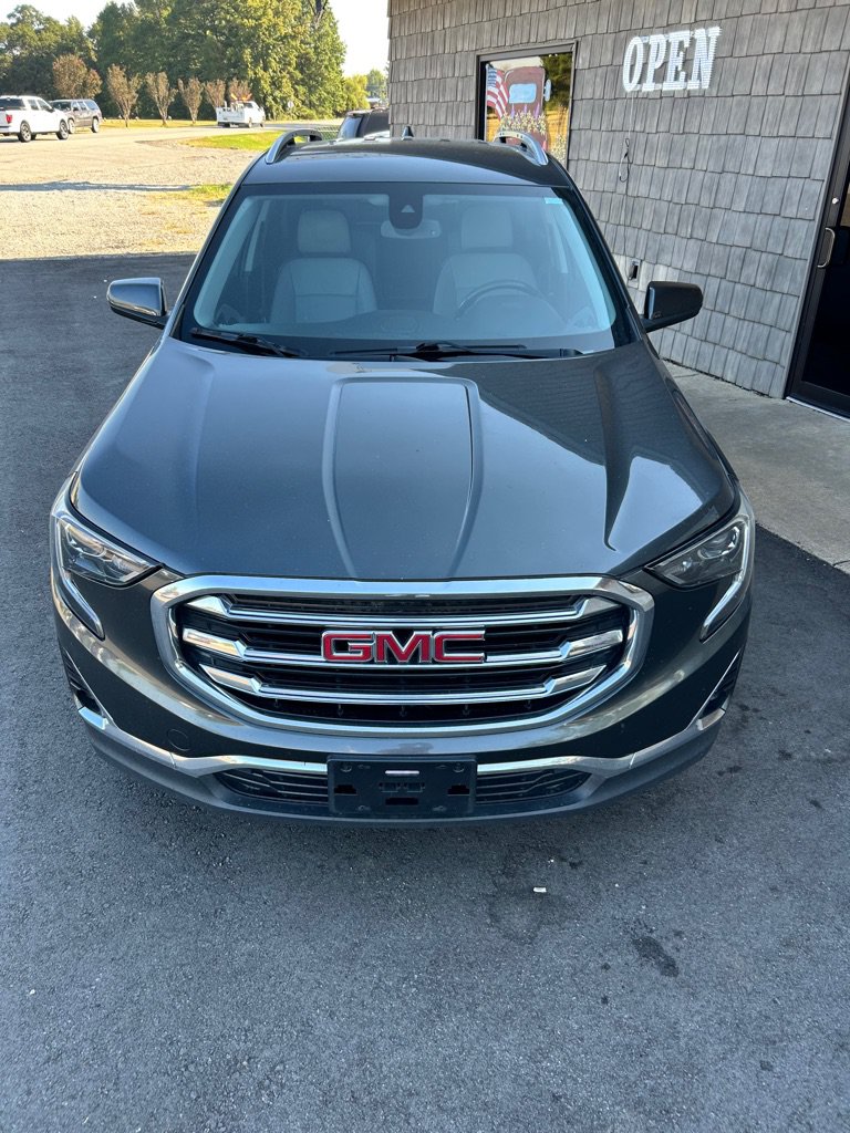 Used 2018 GMC Terrain SLT w/ Preferred Package FWD image 3