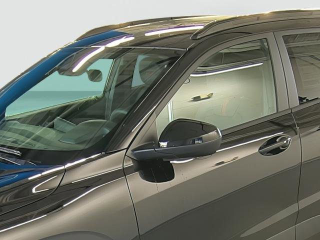 New 2026 Chevrolet Trax RS image 8