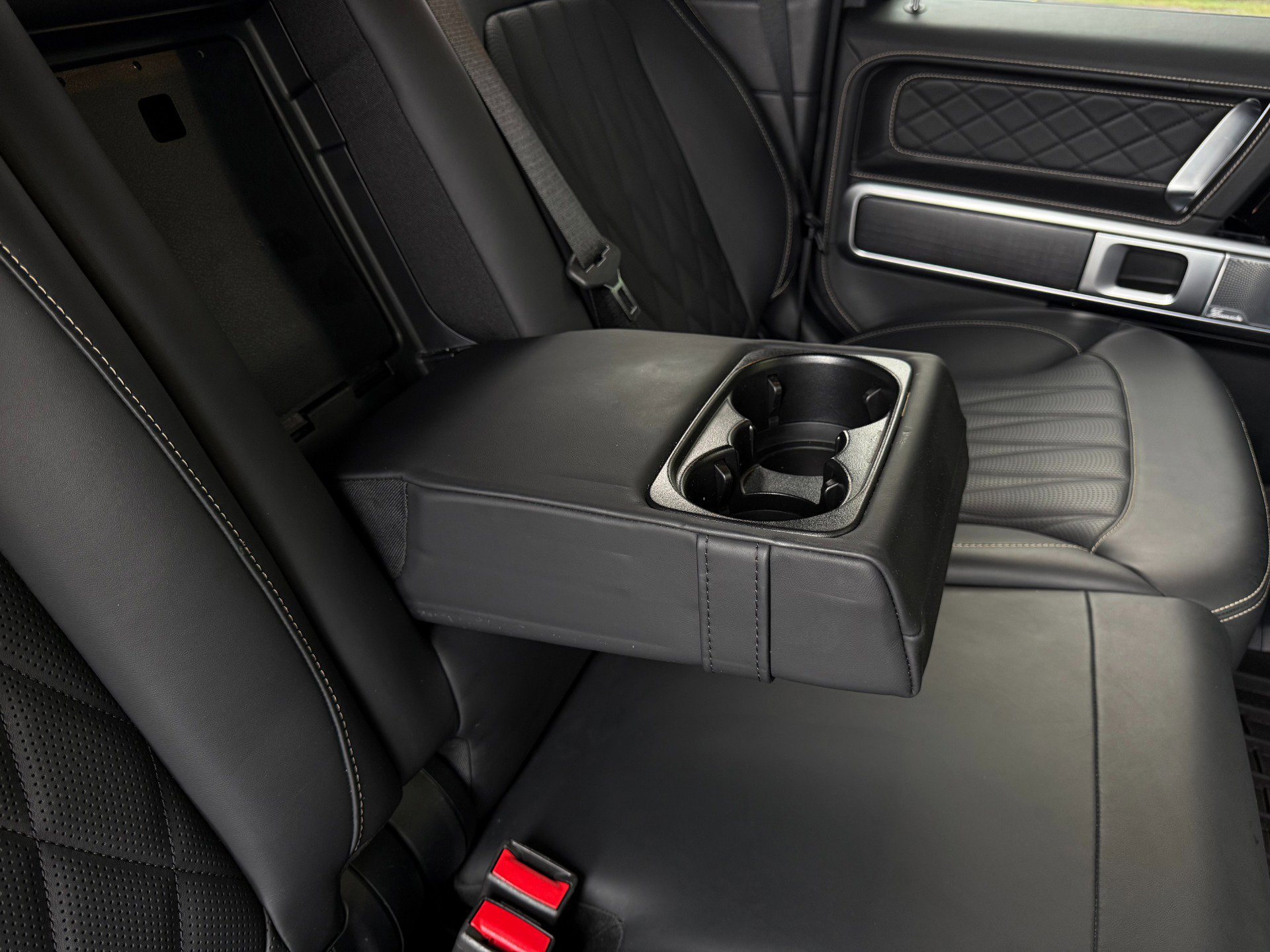 Used 2020 Mercedes-Benz G 550 image 29
