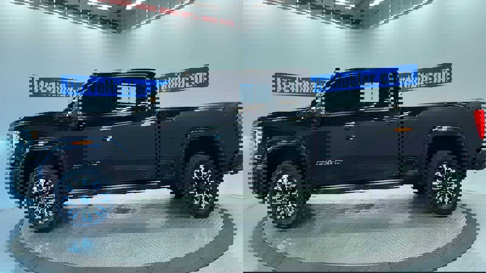 Used 2024 GMC Sierra 2500 Denali Ultimate image 4