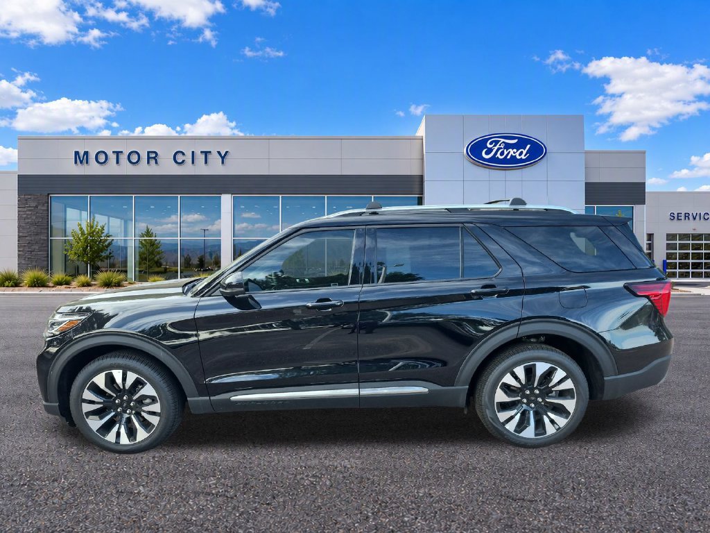 New 2026 Ford Explorer Platinum w/ LUX Leather Package AWD/4WD image 2