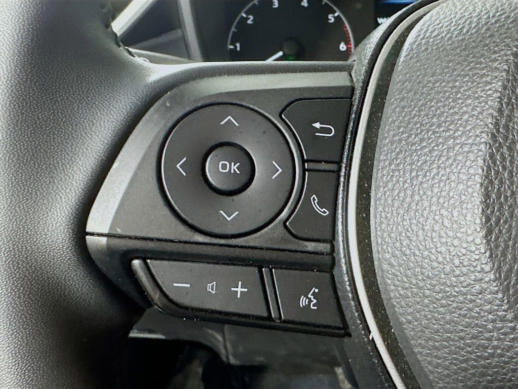 Used 2023 Toyota Corolla SE FWD image 22