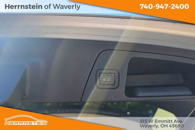 Used 2019 Buick Envision Essence FWD image 27