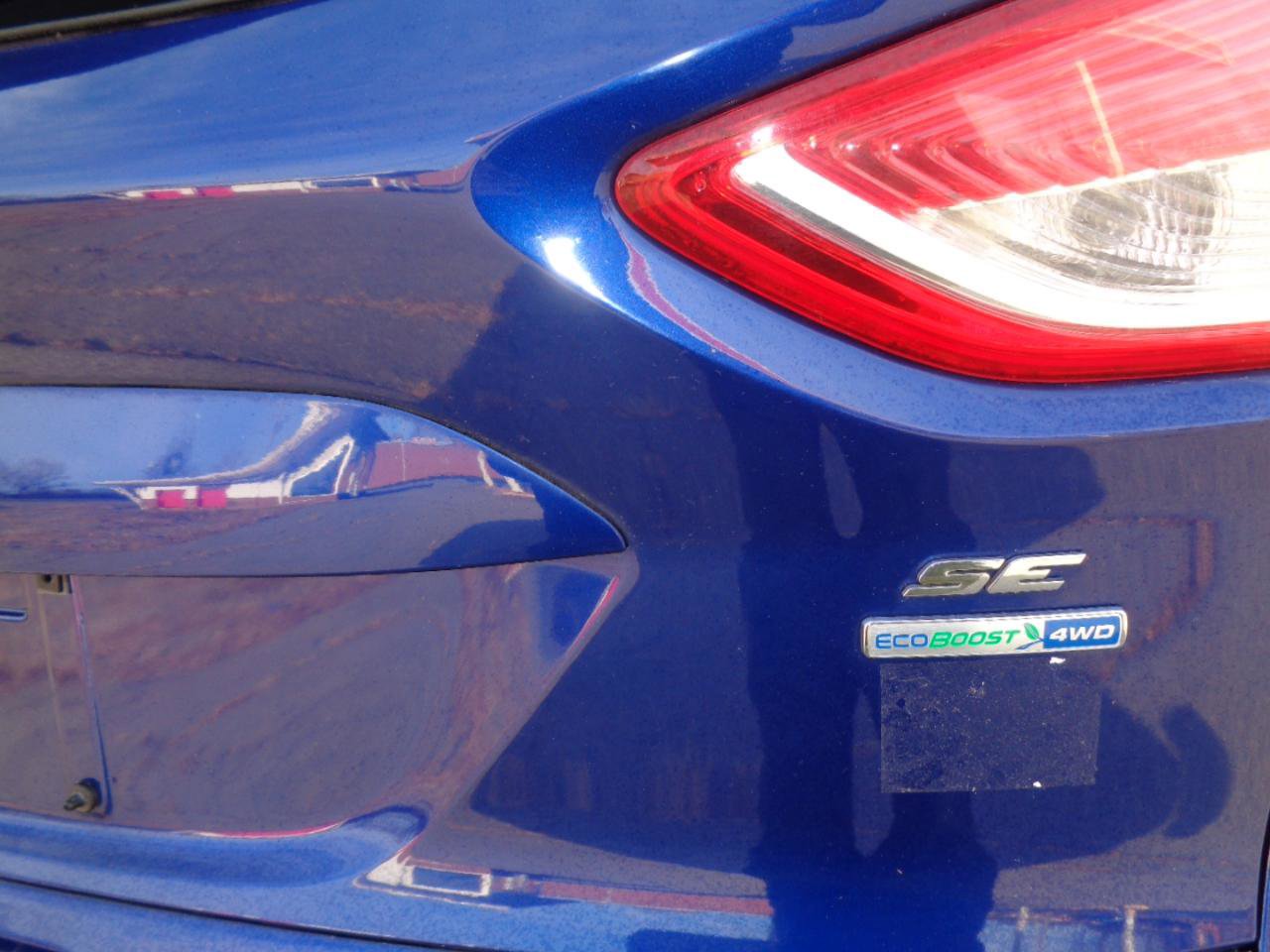 Used 2014 Ford Escape SE image 11