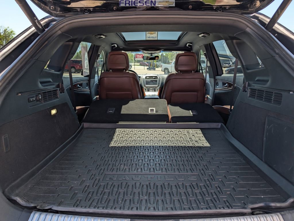Used 2020 Lincoln Nautilus Reserve w/ Cargo Utility Package AWD/4WD image 26