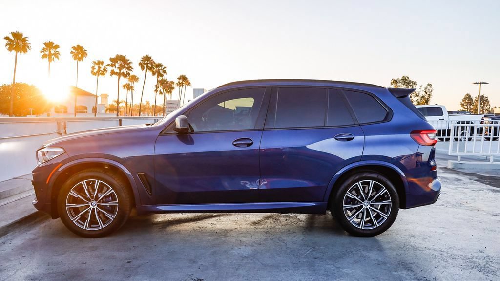 Used 2023 BMW X5 M50i AWD/4WD image 14