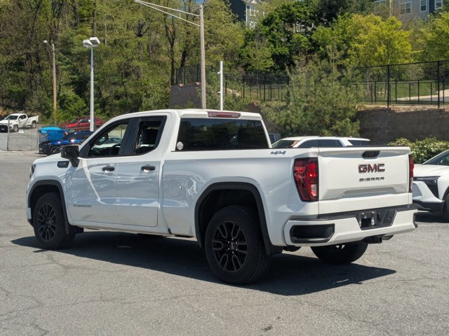 Used 2023 GMC Sierra 1500 Pro w/ Graphite Edition AWD/4WD image 6