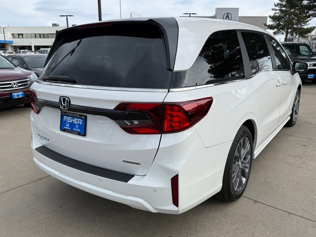 Certified 2026 Honda Odyssey Touring image 5
