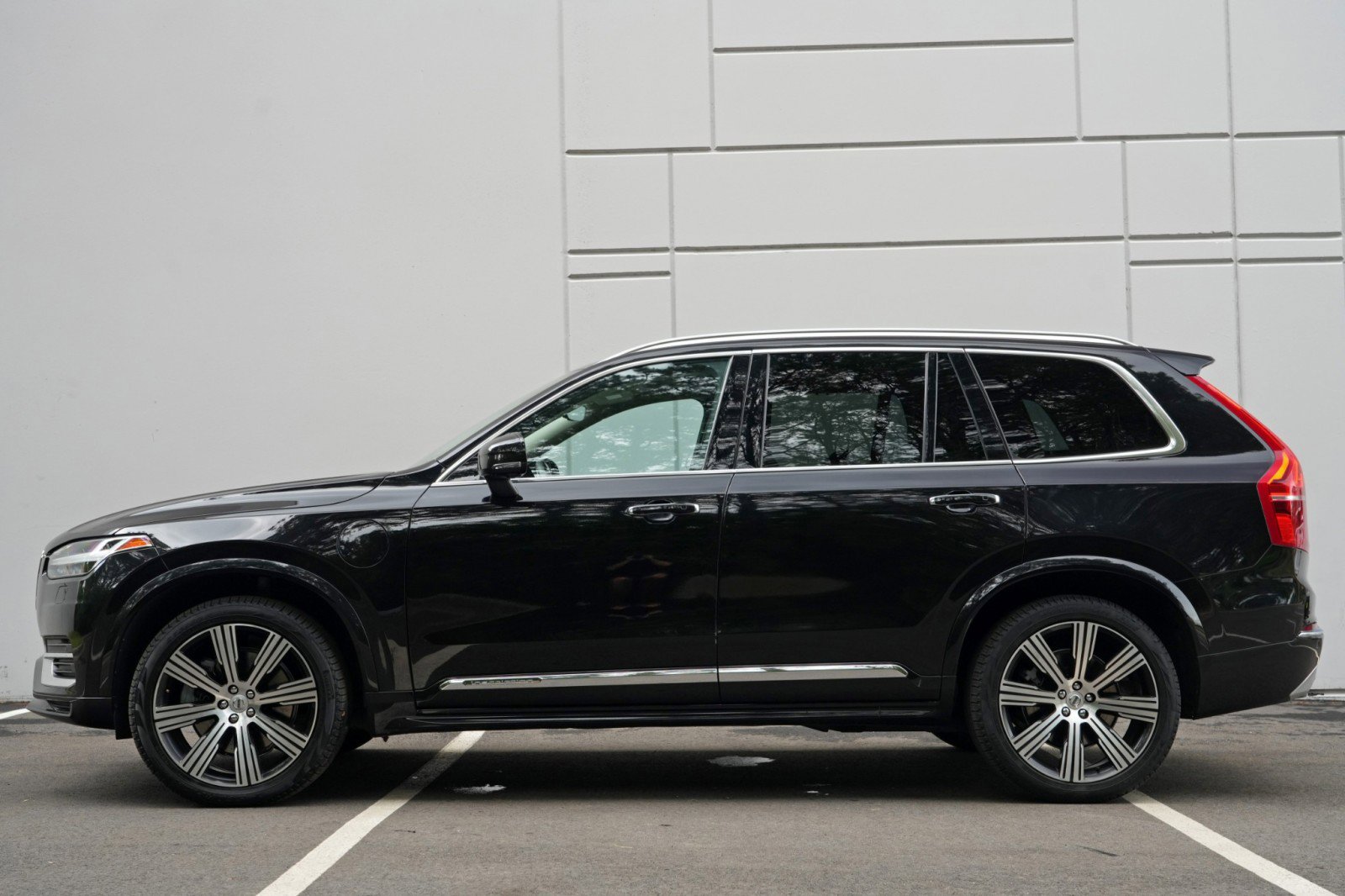 Used 2020 Volvo XC90 T8 Inscription AWD/4WD image 9