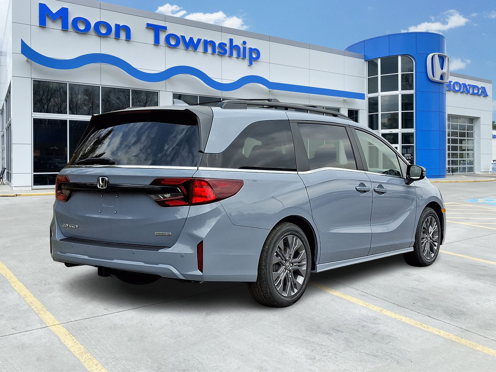 New 2026 Honda Odyssey Touring image 6
