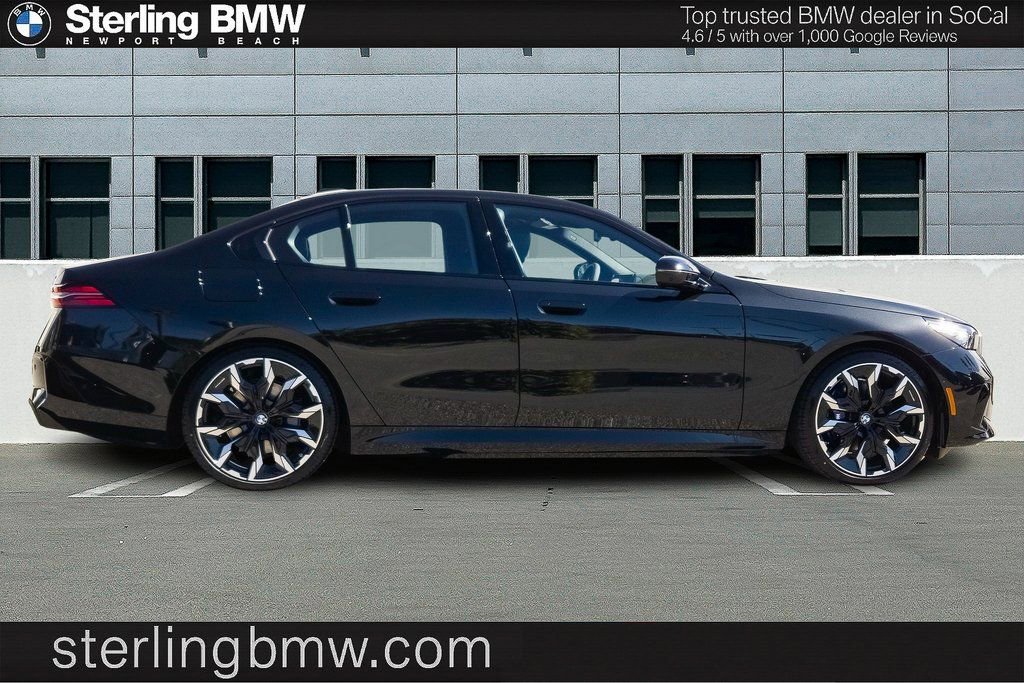 New 2026 BMW i5 eDrive40 w/ M Sport Package image 3