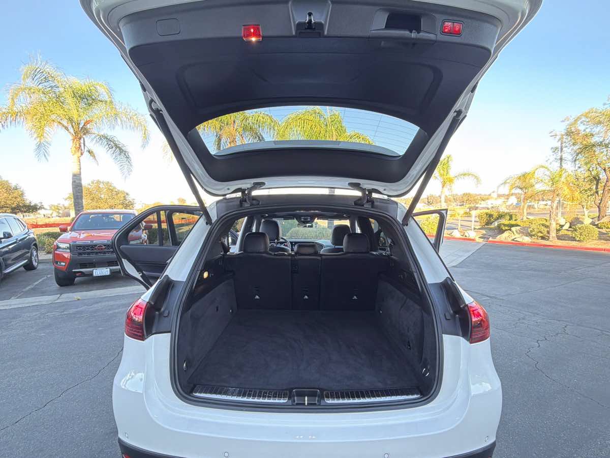 Used 2024 Mercedes-Benz GLE 450e 4MATIC image 43