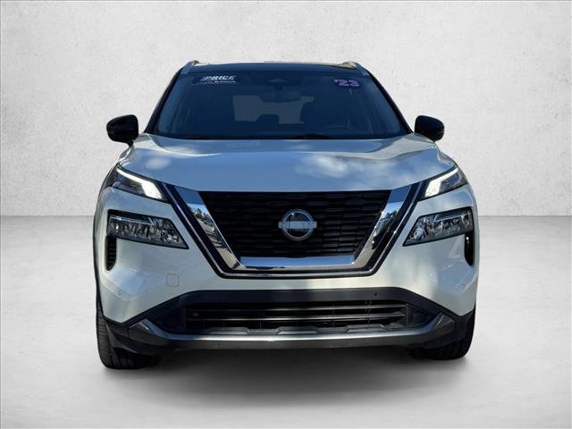 Used 2023 Nissan Rogue SL w/ SL Premium Package image 2