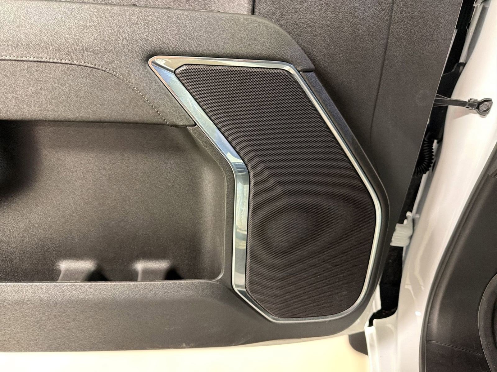 Used 2023 Chevrolet Silverado 1500 RST image 22