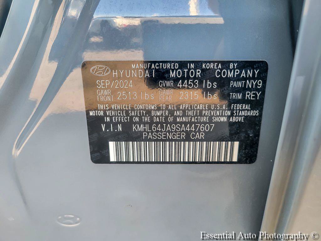 Used 2025 Hyundai Sonata SEL FWD image 32