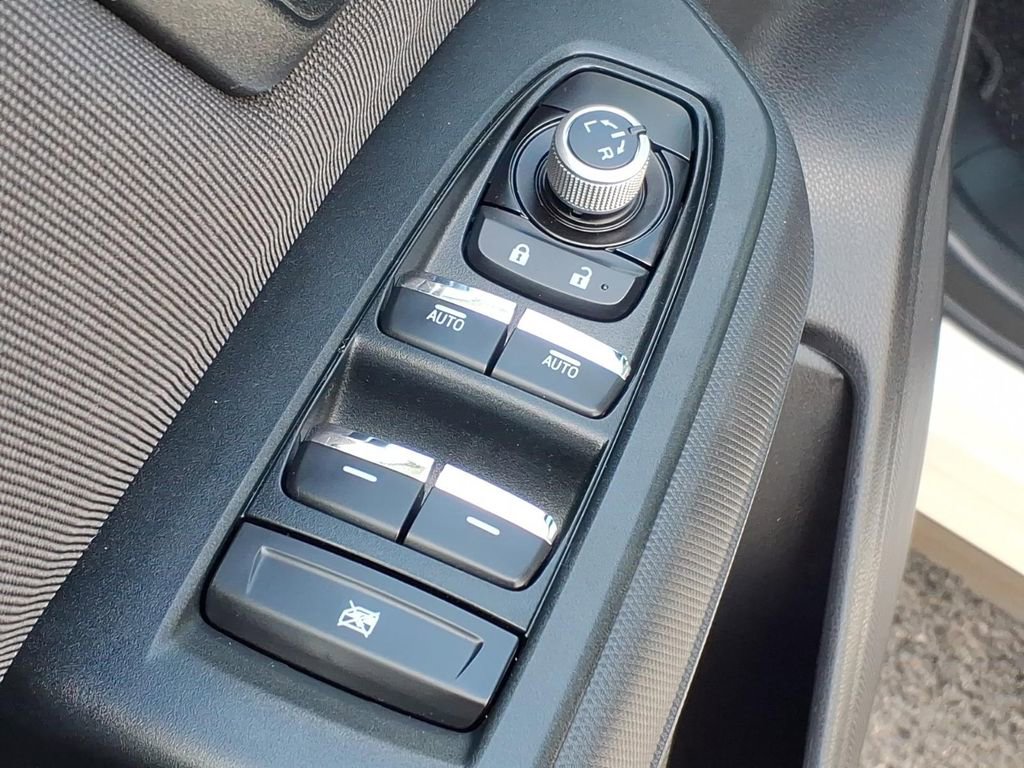 Certified 2025 Subaru Forester Premium AWD/4WD image 12